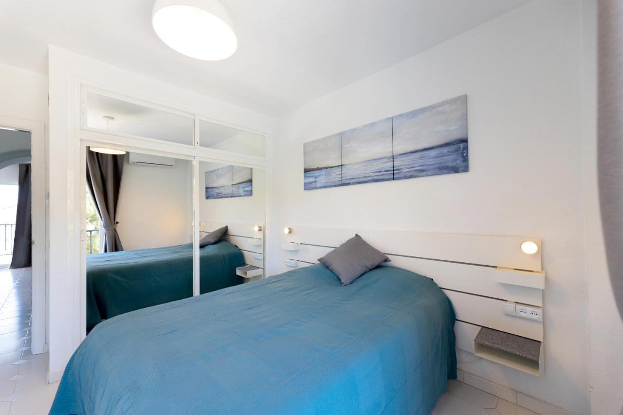Spacious 2-Bedroom Apartment With Free Parking Sitio de Calahonda المظهر الخارجي الصورة