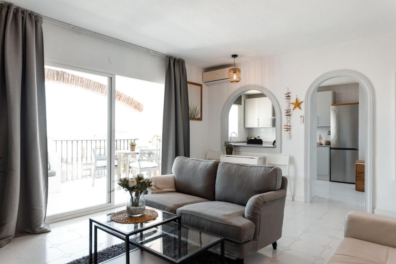 Spacious 2-Bedroom Apartment With Free Parking Sitio de Calahonda المظهر الخارجي الصورة